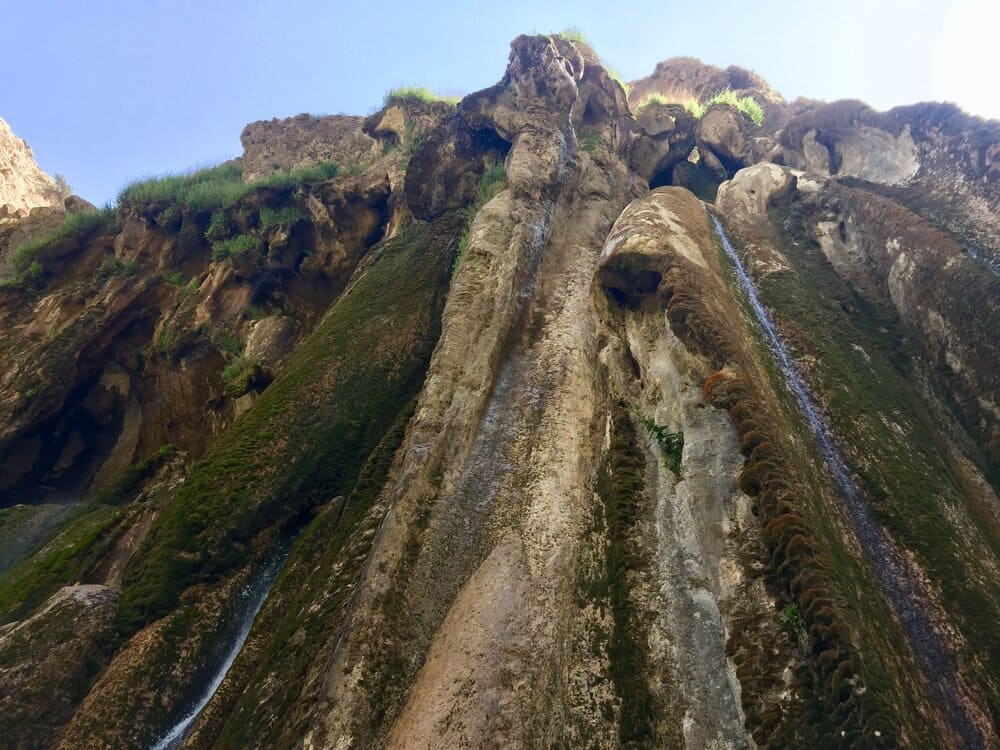 イランの観光　マルグーンの滝