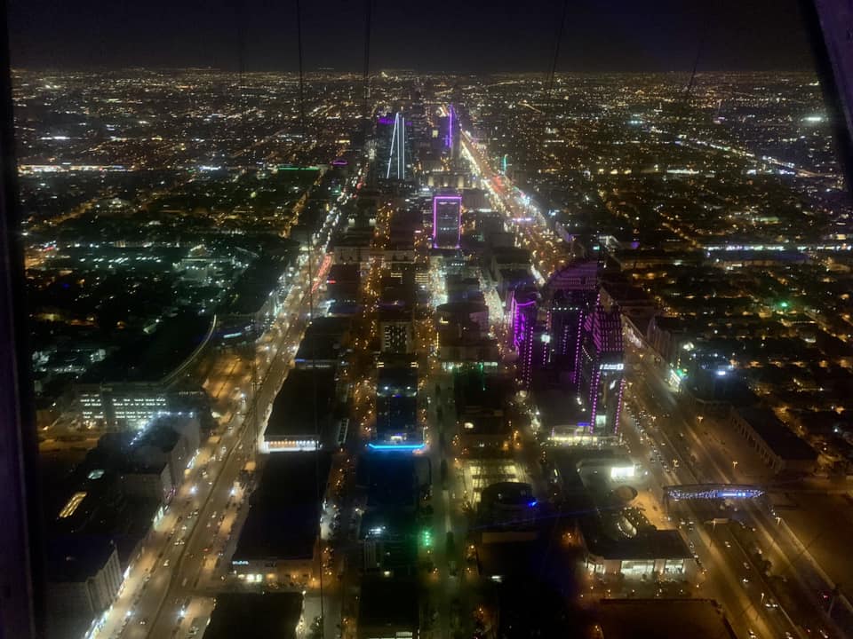 サウジアラビア リヤド観光 名所 Saudi Arabia Riyadh キングダムセンター スカイブリッジ Kingdom Center Sky Bridge