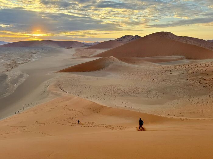 ナミビア Dune45 観光 ランキング 行ってみたい 絶景 ナミブ砂漠 砂丘 デッドフレイ