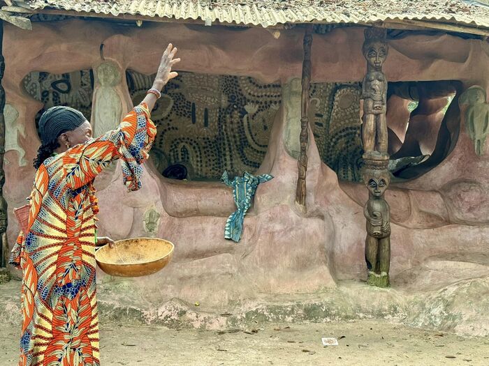 ナイジェリア 世界遺産 オシュン＝オショグボ Osun Osogbo Sacred Grove 世界一周 海外旅行 神秘の世界