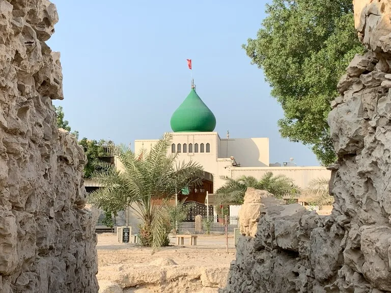 バーレーンの観光 ディルムン古墳群（Dilmun Burial Mounds）