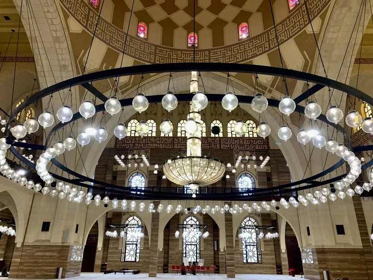 バーレーンの観光 アル・ファテフ・モスク（Al-Fateh Grand Mosque）