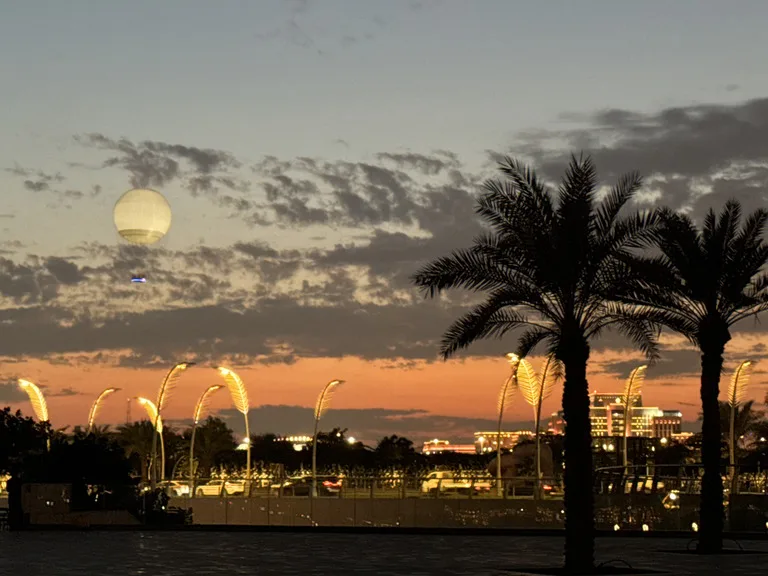 Al Corniche Plaza カタール・ドーハの観光