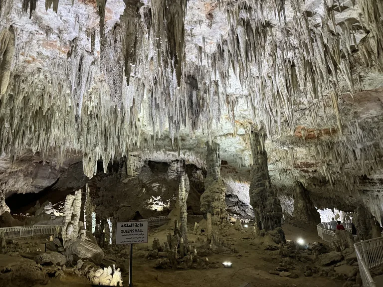 アルジェリアの観光 トレムセンにあるGrotte de Beni Add