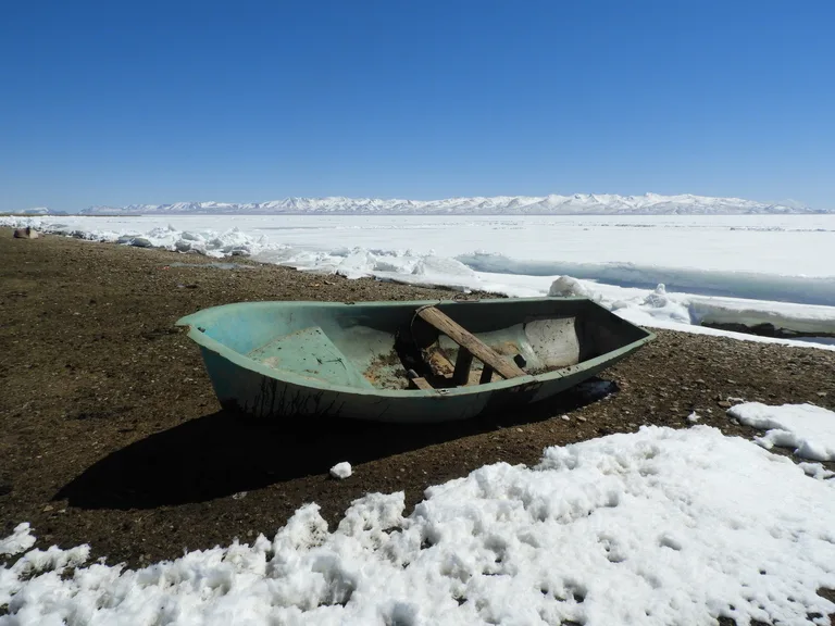 ソンクル湖 キルギス 観光 天国に一番近い湖 ユルト
