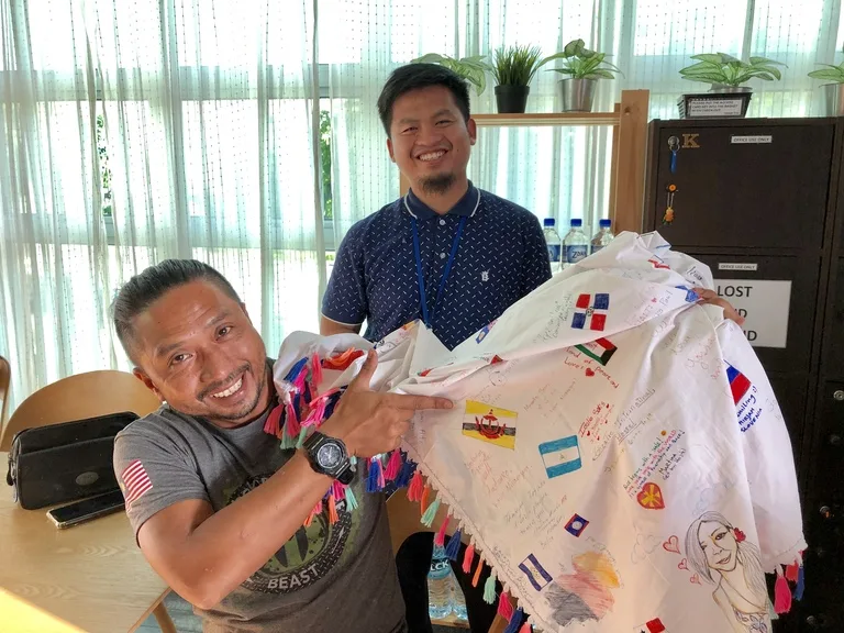 ブルネイ国旗 Peaace flag 平和の旗