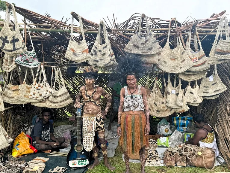 crocodile-festival sepik-river パプアニューギニア 観光 ambunti
