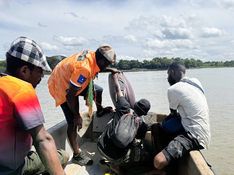 crocodile-festival sepik-river パプアニューギニア 観光 ambunti