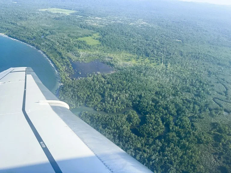 パプアニューギニア Wewak 観光 飛行機からの風景