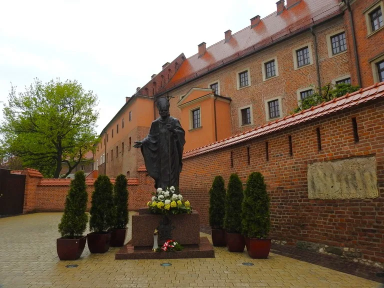 ポーランドのクラクフにあるヴァヴェル城（Wawel Royal Castle）の城内