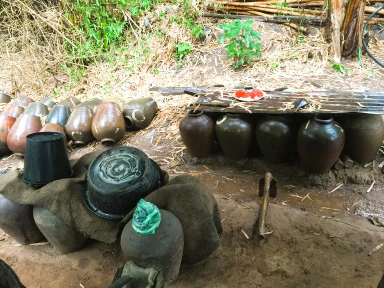 サーンハイ村(Ban Xang Hai)の酒造り