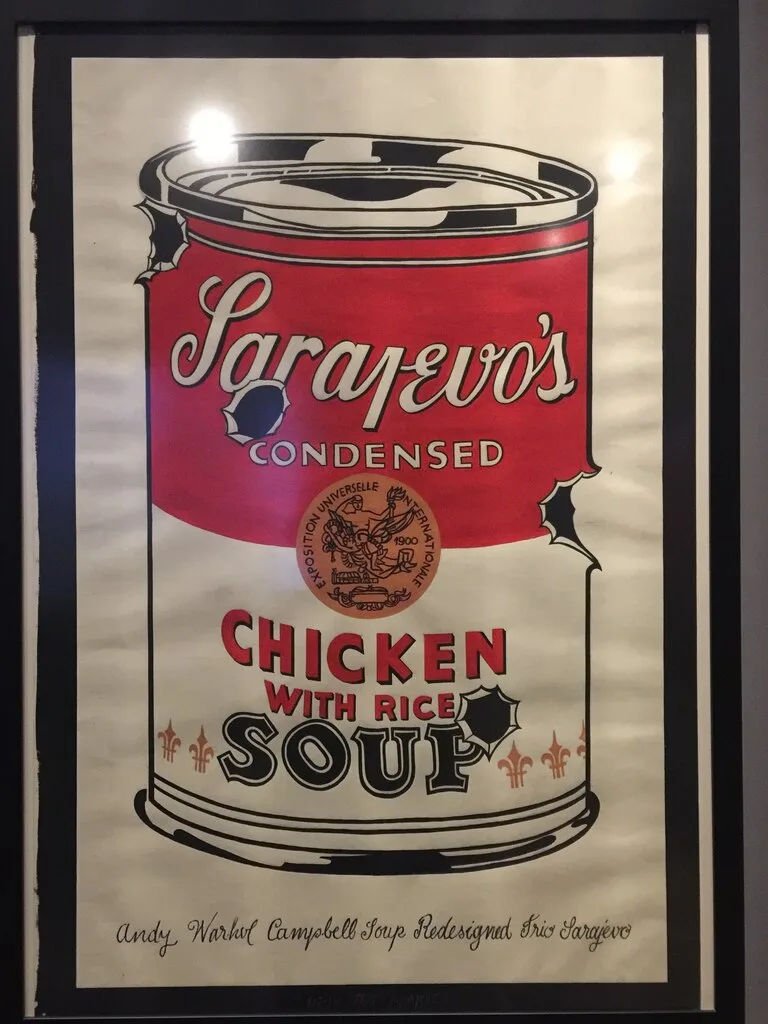 サラエボのGallery 11/07/95の展示物