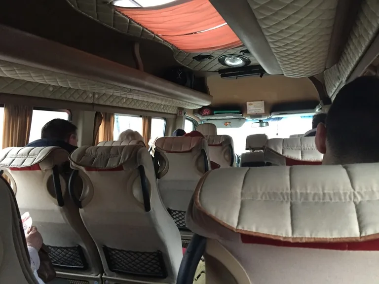 モルドバから沿ドニエストル共和国へ行くバスの車内