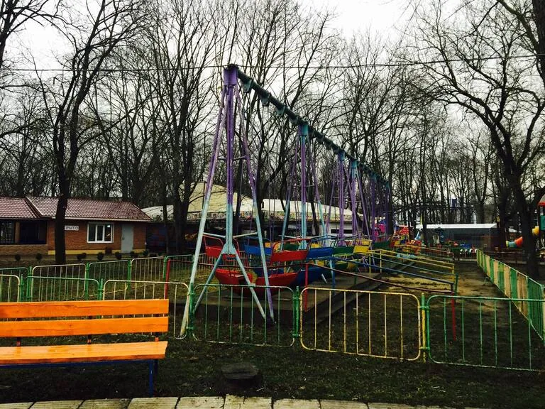 沿ドニエストル共和国の公園の遊具