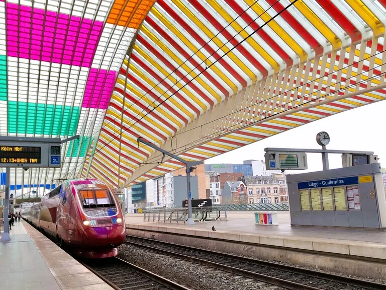 リエージュ＝ギユマン駅（Liège-Guillemins）