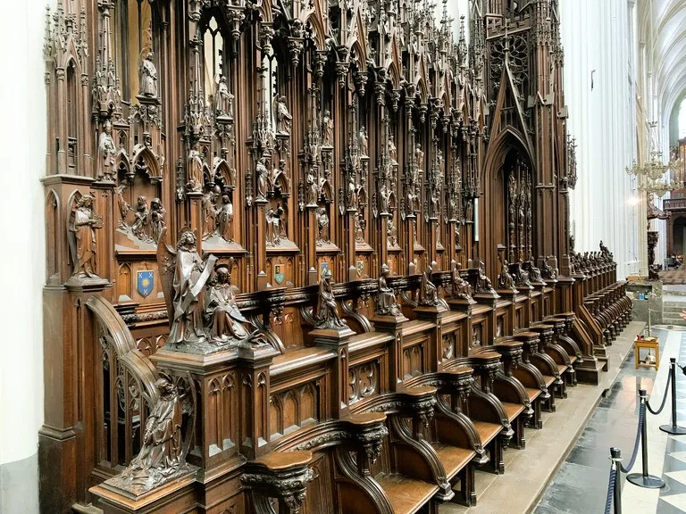 アントワープにあるノートルダム大聖堂の内観