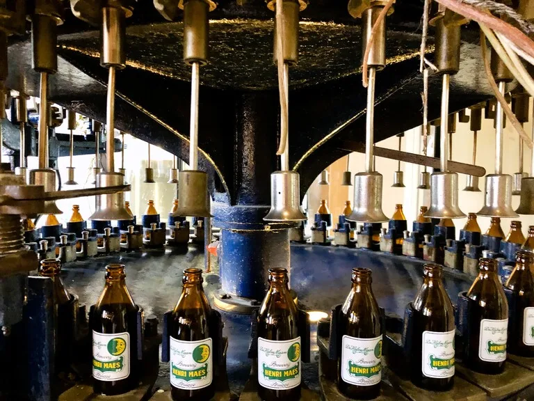 ベルギーのブルージュにあるデ・ハルヴェ・マーン醸造所（Huisbrouwerij De Halve Maan）