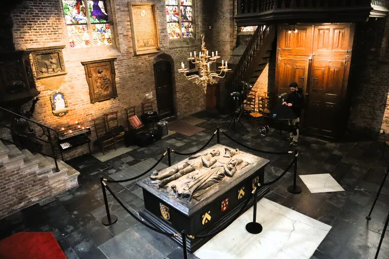 ベルギーのブルージュにあるアドルネス館（Adornes Domain／Adornesdomein）