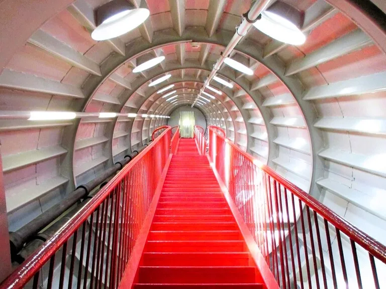 ベルギーのブリュッセルにあるアトミウムの内観