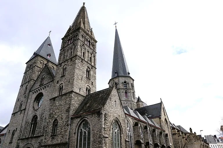 ゲントの聖ヤコブ教会の外観