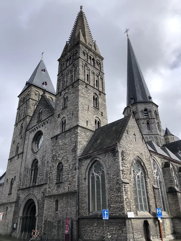 ゲントの聖ヤコブ教会の外観