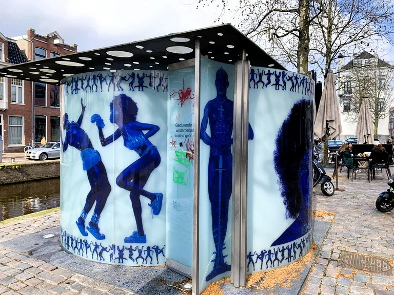 オランダのフローニンゲンにある公衆トイレ（Urinoir）