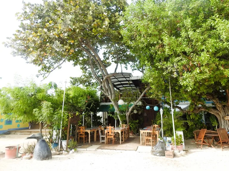 ロスロケス諸島のポサーダ