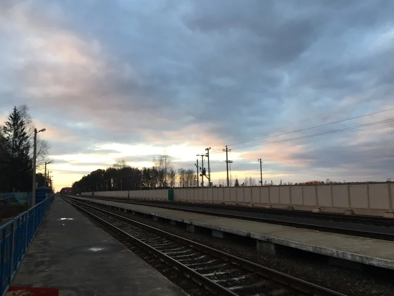 ベラルーシ国境の駅バシュタン