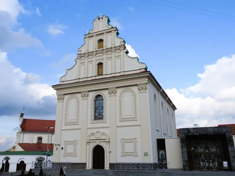 ベラルーシの首都ミンスクのトロイツコエ地区（Trinity Suburb）