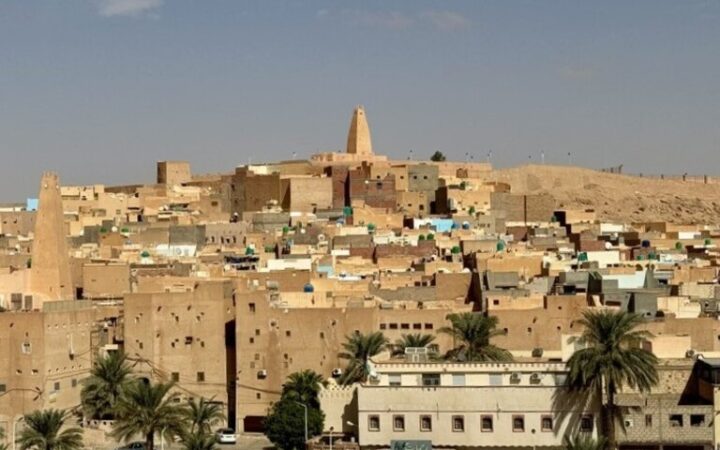 アルジェリアの観光 世界遺産 ガルダイア ムザブ谷 ビザ 入国審査