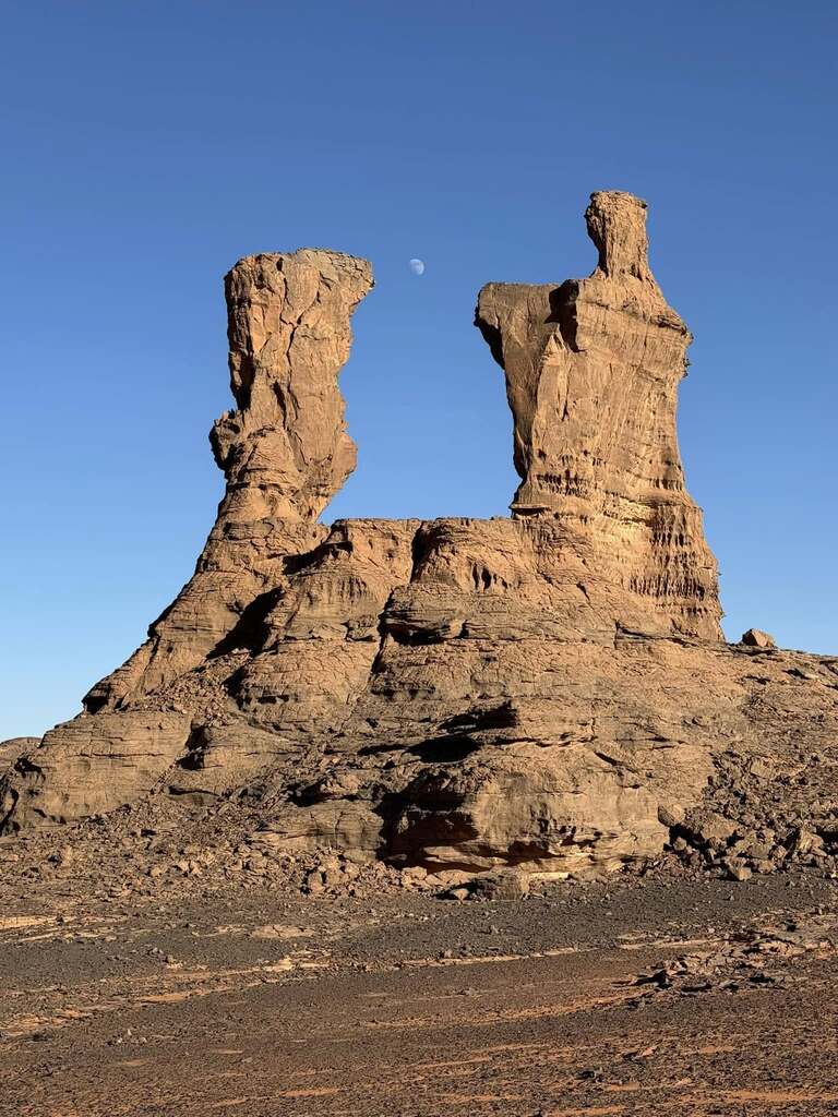 アルジェリアの観光 世界遺産タッシリ・ナジェール Djanet サハラ砂漠