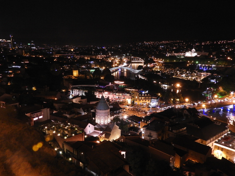 ジョージア観光 ティビリシの夜景