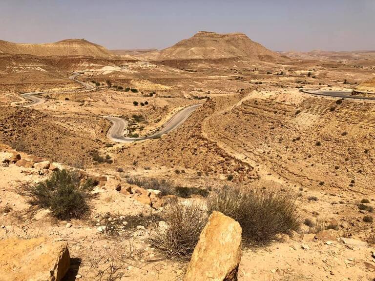 クサール・ハダダ タタウィーン マトマタ スターウォーズのロケ地 チュニジアの観光