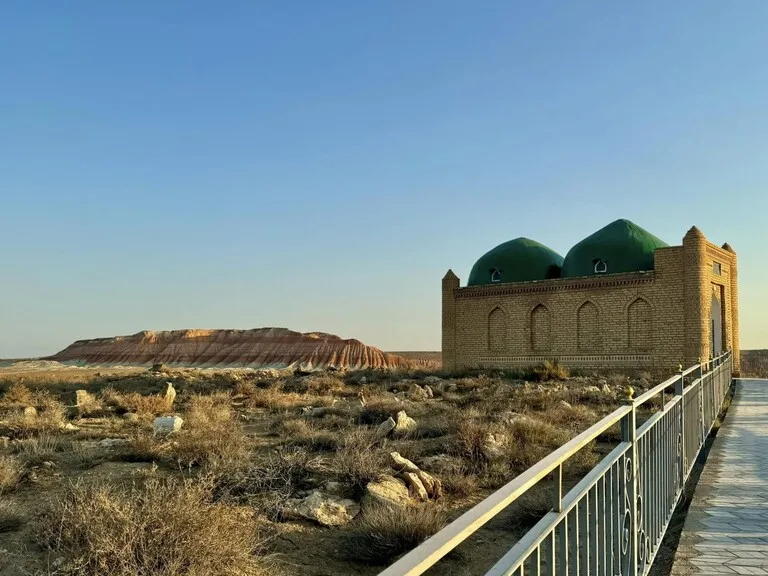 トルクメニスタンの観光地、ヤンギカラ峡谷