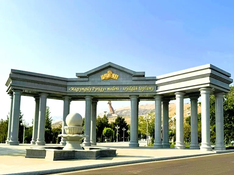 トルクメニスタンの首都アシガバート