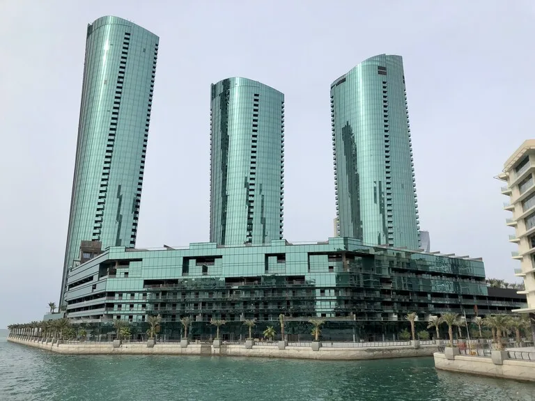 Bahrain Financial Harbour バーレーンの観光