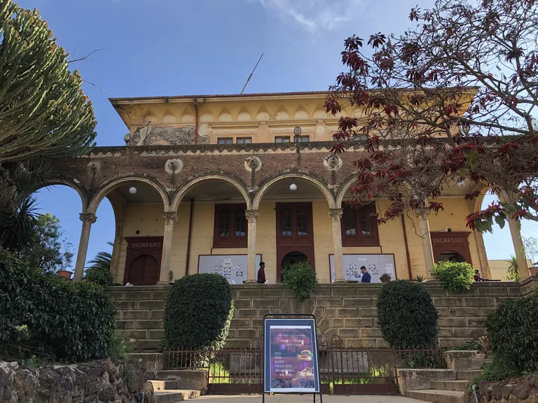 Theater Asmara エリトリアの観光