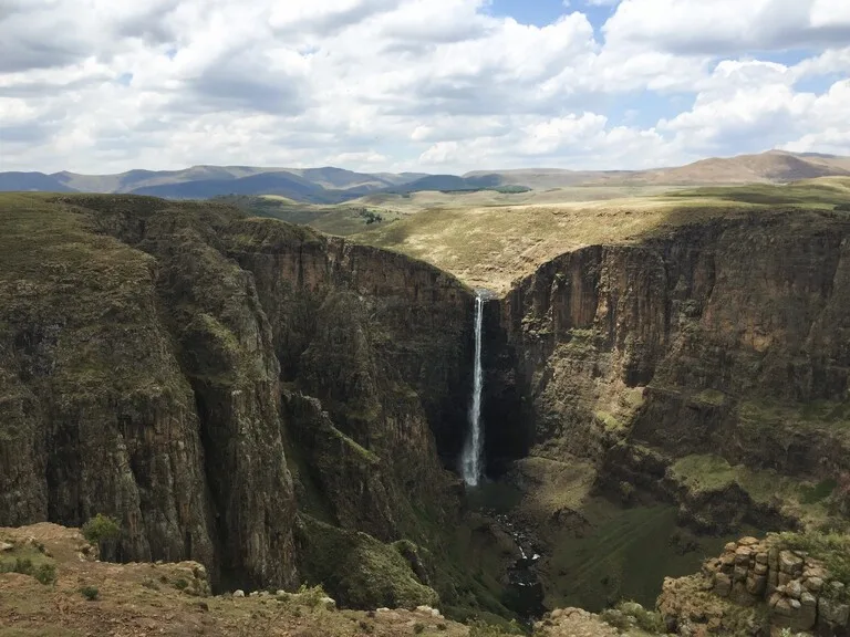 Maletsunyane Falls レソトの観光