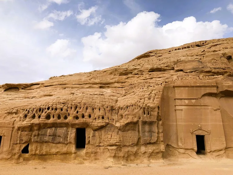 マダインサーレ サウジアラビアの世界遺産