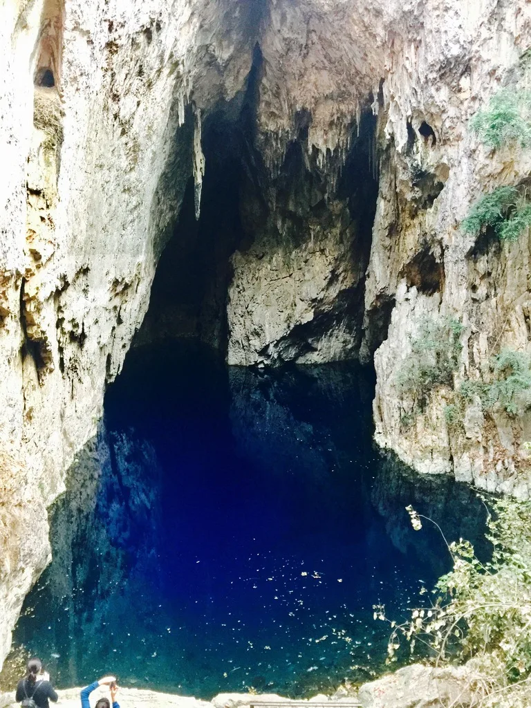 Chinhoyi Caves ジンバブエの観光