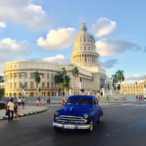 キューバ クラッシックカー ハバナ