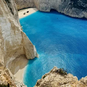 ナヴァイオビーチ ギリシャ 紅の豚 ザキントス島 ポルコの隠れ家 シップレック・ビーチ