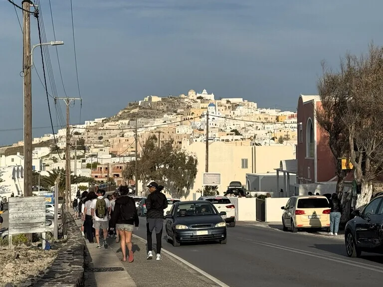サントリーニ島 イースター Pyrgos Greek Orthodox Good Friday Procession