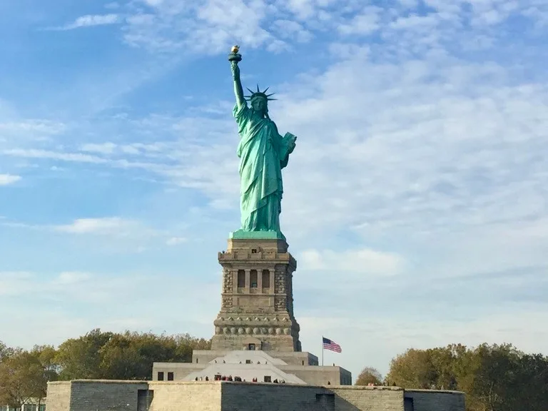 アメリカ ニューヨーク 自由の女神 6月の海外旅行