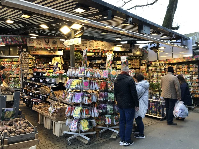 アルベルト・カイプ市場 アムステルダム 観光