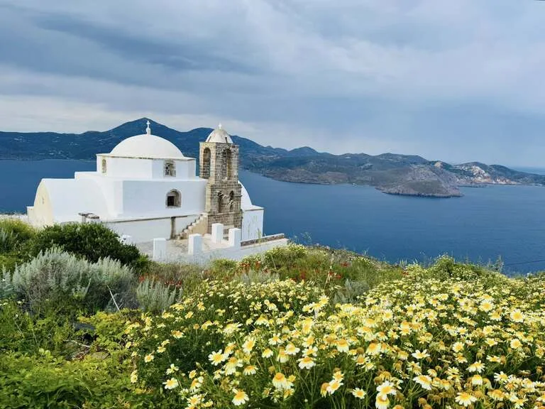 ミロス島 観光 ギリシャ プラカ城