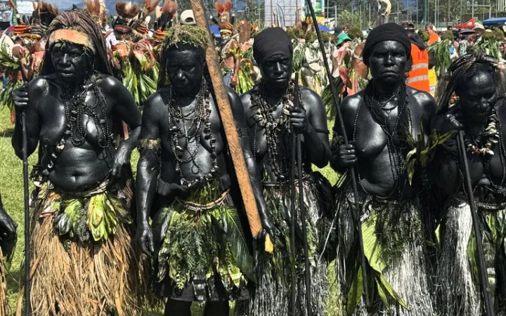 パプアニューギニア 文化 観光 マウントハーゲンフェスティバル 部族