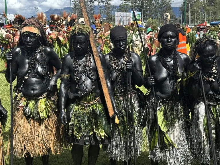 パプアニューギニア 文化 観光 マウントハーゲンフェスティバル 部族