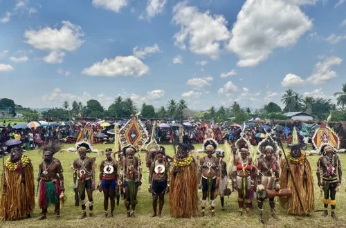 crocodile-festival sepik-river パプアニューギニア 観光 ambunti