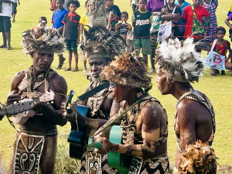 crocodile-festival sepik-river パプアニューギニア 観光 ambunti